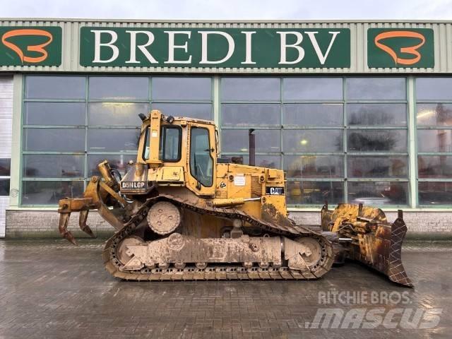 CAT D 5 H LGP II بلدوزرات مجنزرة