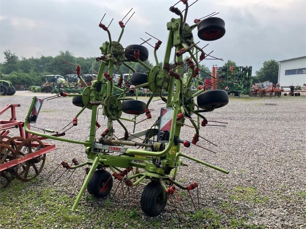 CLAAS VOLTO 870 مكابس وميبسات التبن