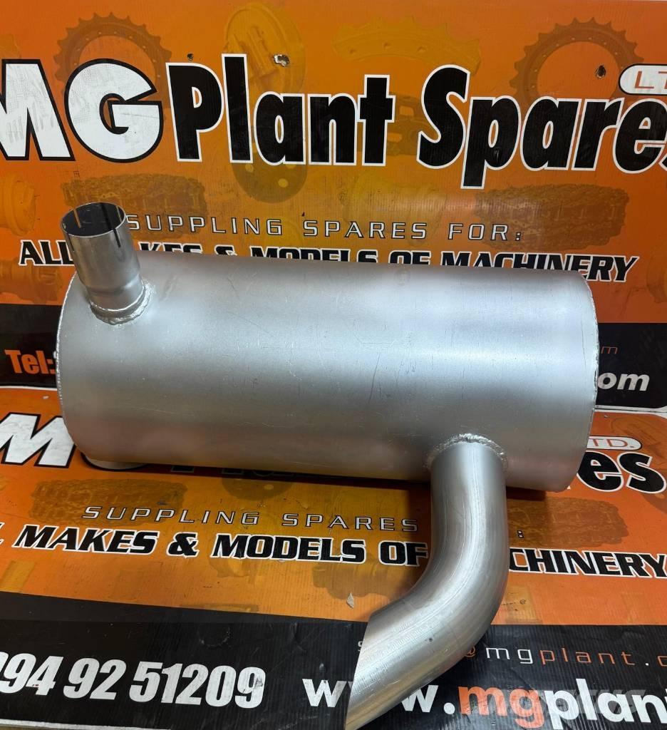 CAT 318 C المسارات والسلاسل والهيكل السفلي