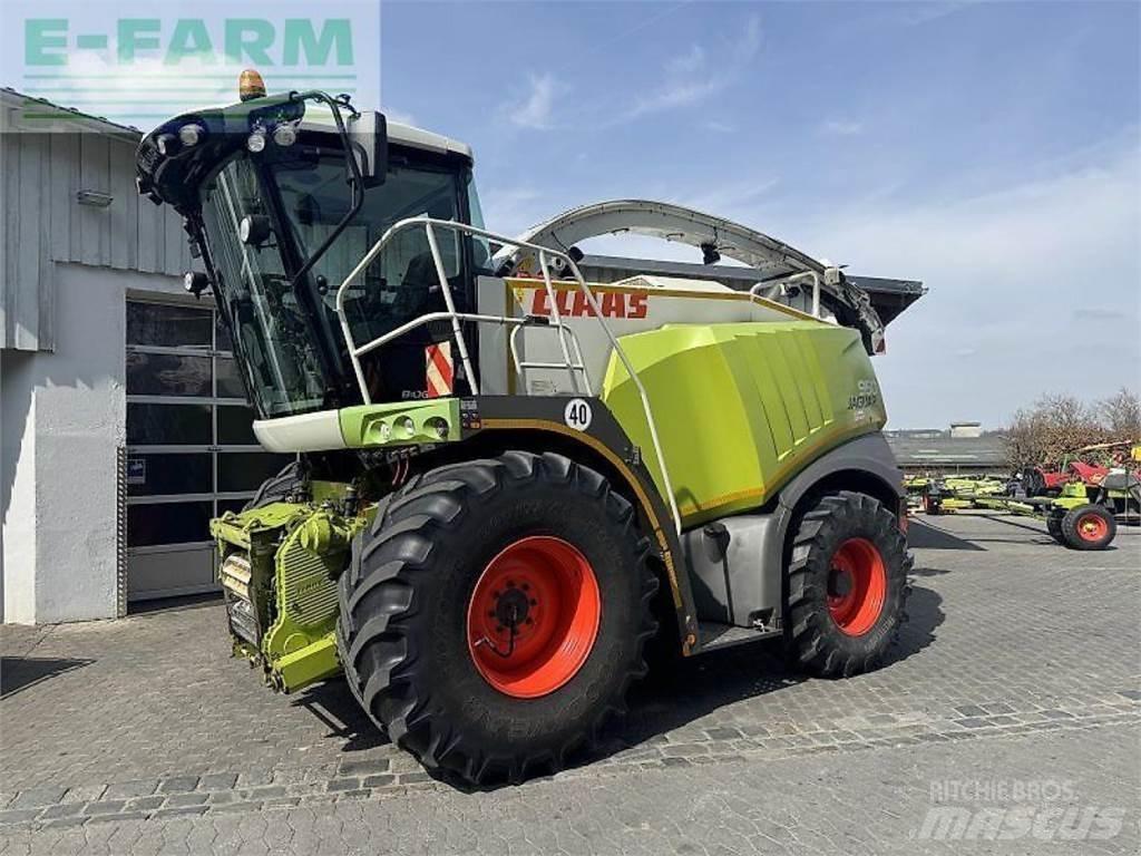 CLAAS jaguar 950 علافات ذاتية الدفع