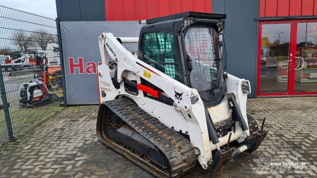 Bobcat T 770 لوادر زحافة