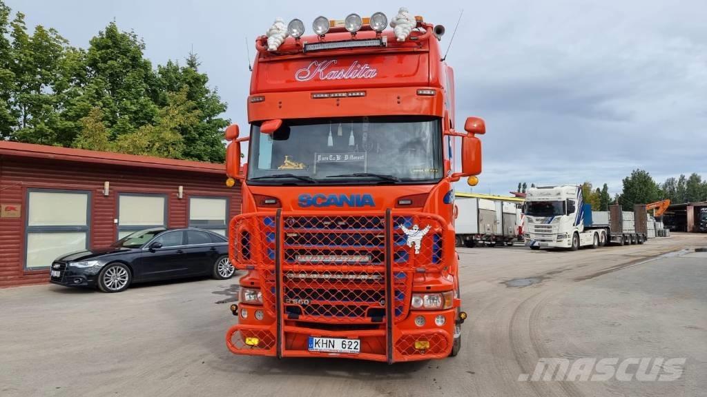 Scania R 560 وحدات الجر