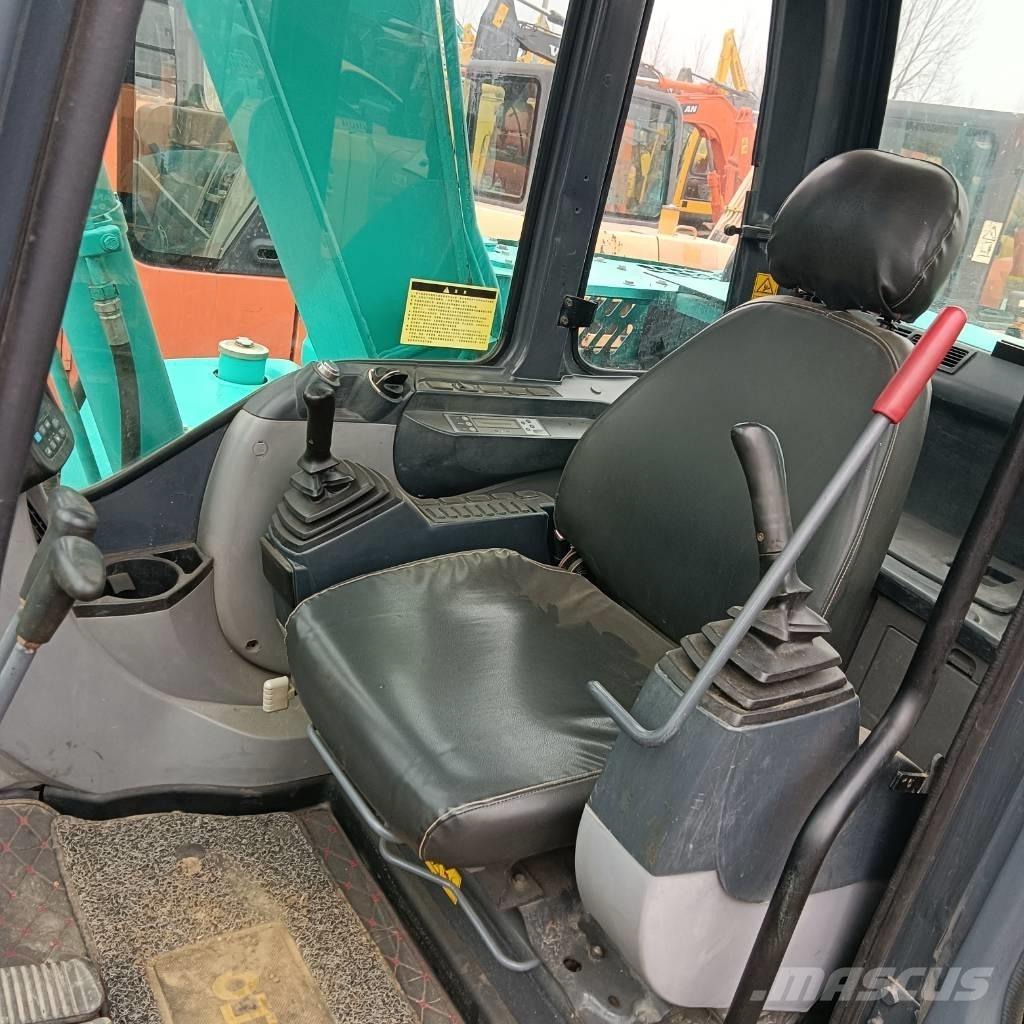 Kobelco SK75-8 حفارات وسط 7 طن - 12 طن