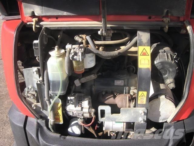 Kubota KX019-4 حفارات صغيرة أقل من 7 طن (حفارات صغيرة)