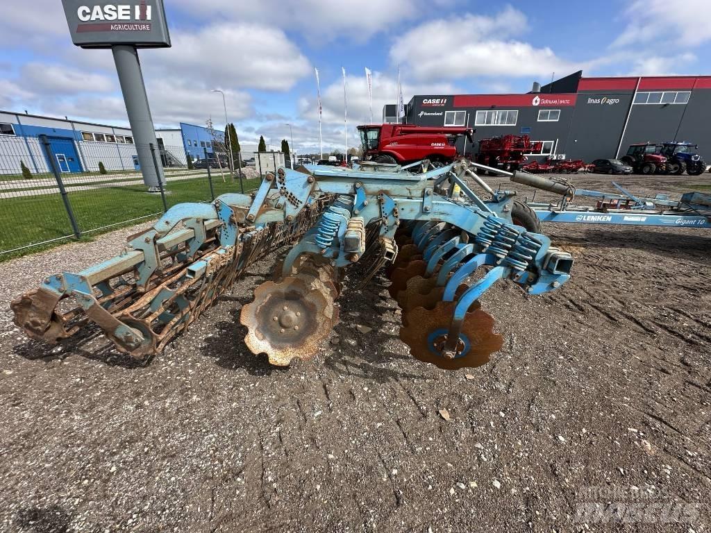 Lemken Gigant 8m زحافات ساحقة