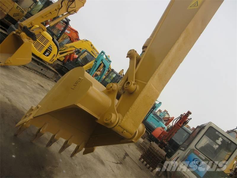 CAT 320 B L حفارات زحافة