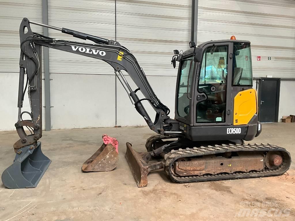 Volvo ECR 50 D حفارات صغيرة أقل من 7 طن (حفارات صغيرة)