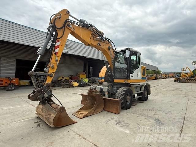 Liebherr A 914 حفارات بعجل