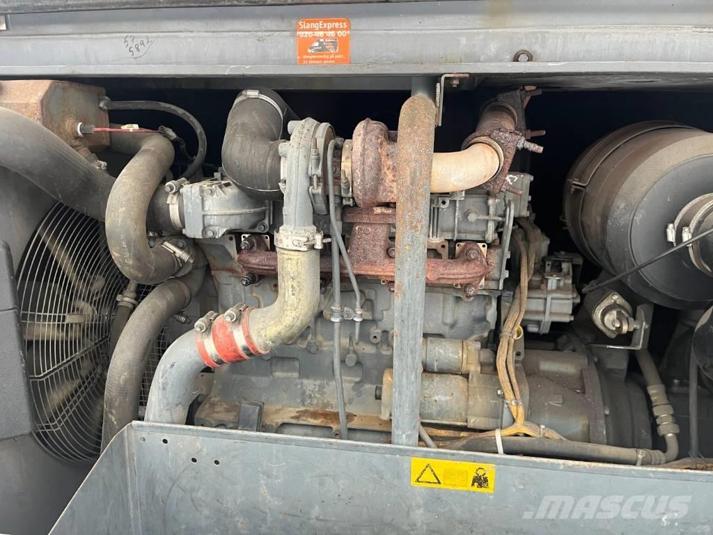 Atlas Copco XAHS 186 مكابس