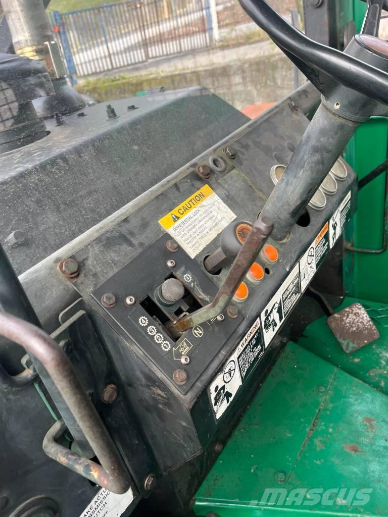 Timberjack 450C ساحبات الأشجار