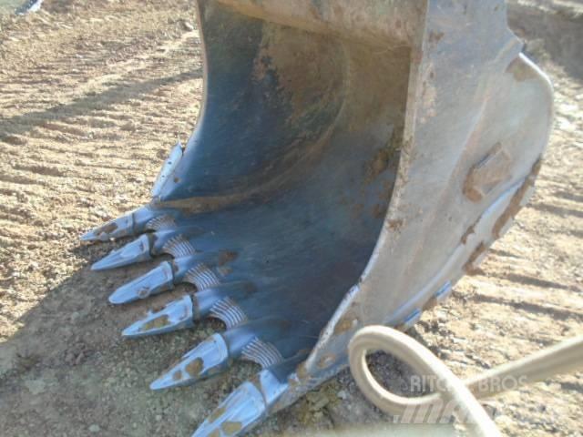 Komatsu PC 360 LC-10 حفارات زحافة
