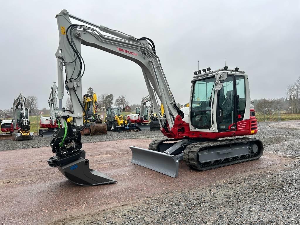 Takeuchi TB290 حفارات وسط 7 طن - 12 طن