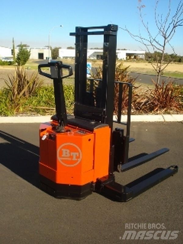 Raymond BT RSX 20/25 رافعات شوكية مثبتة على شاحنات