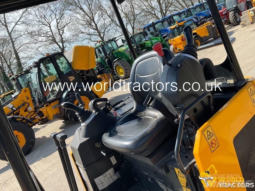JCB 16 C-1 حفارات صغيرة أقل من 7 طن (حفارات صغيرة)