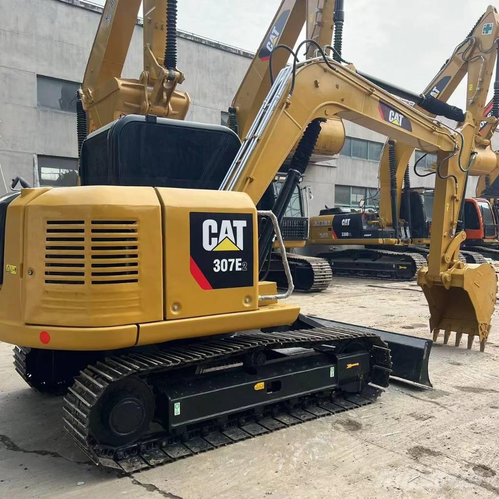 CAT 307E2 حفارات وسط 7 طن - 12 طن