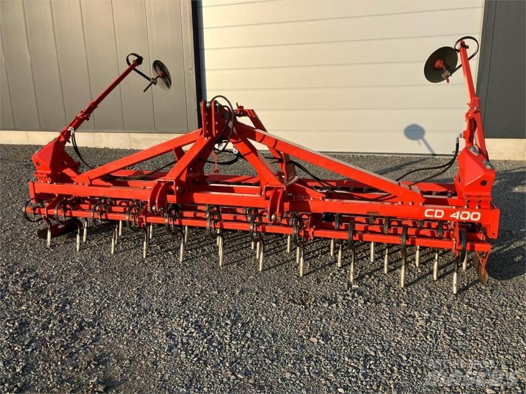 Kuhn CD400 مثاقيب مدمجة