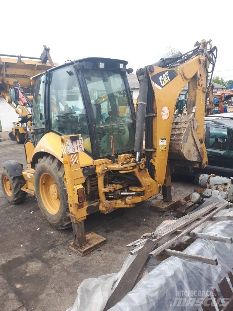 CAT 428 D لوادر ذات جرافات عكسية