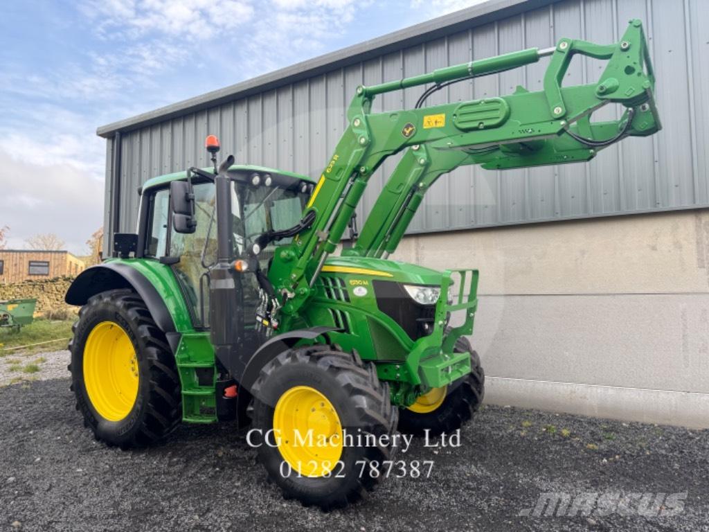 John Deere 6130 M الجرارات