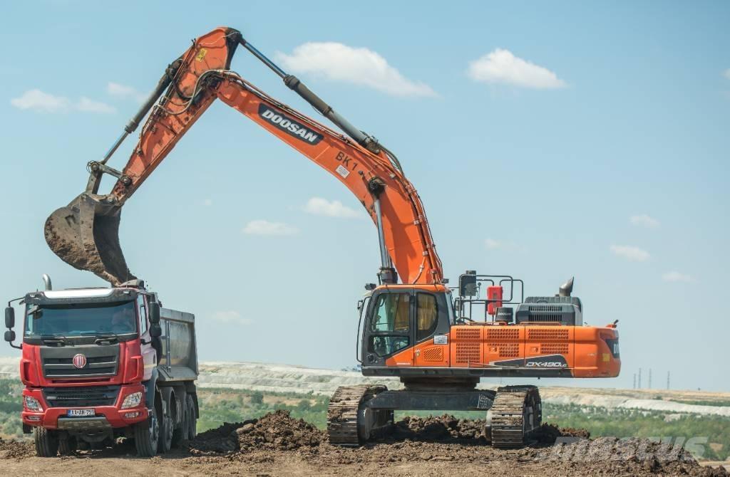 Doosan DX490LC-5 حفارات زحافة