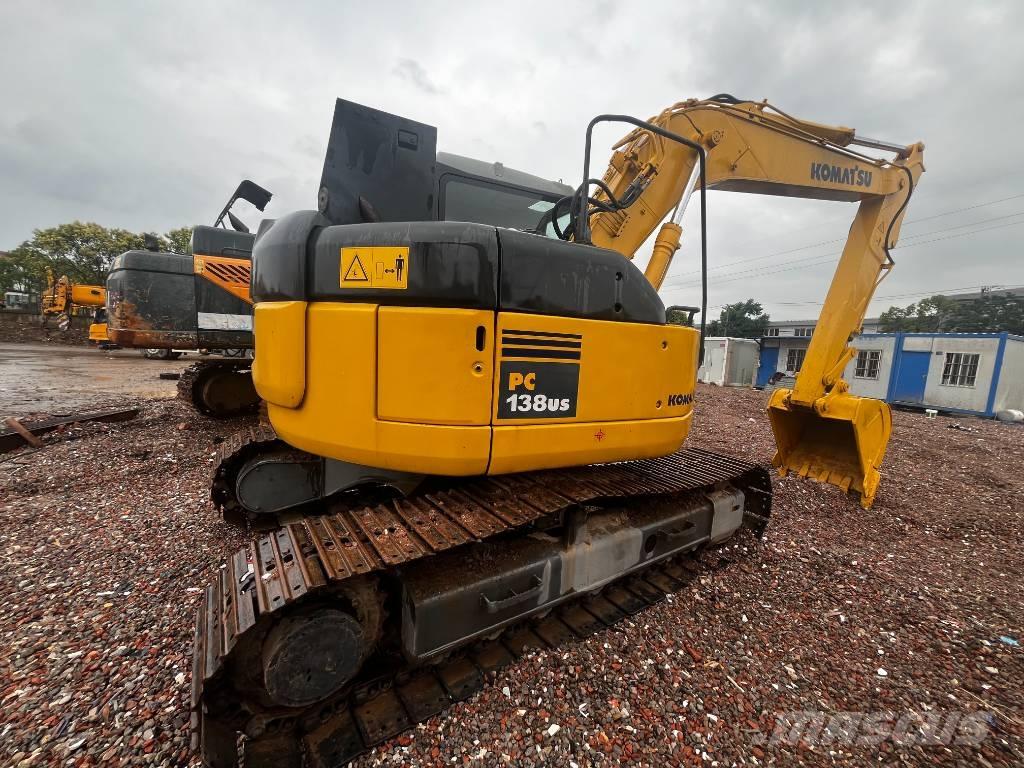 Komatsu PC 138 US حفارات وسط 7 طن - 12 طن