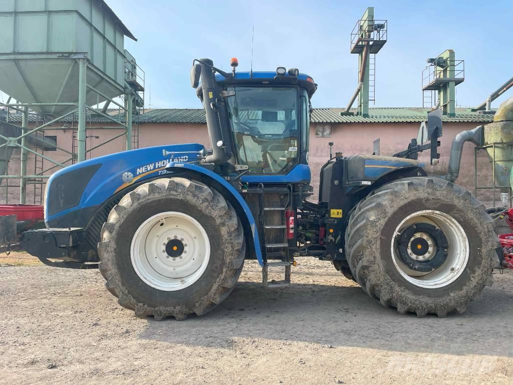 New Holland T 9.560 الجرارات
