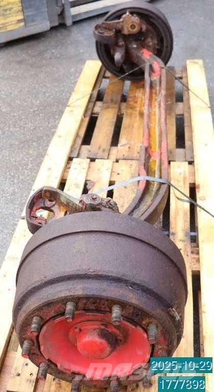 Scania P 82 M محور العجلة