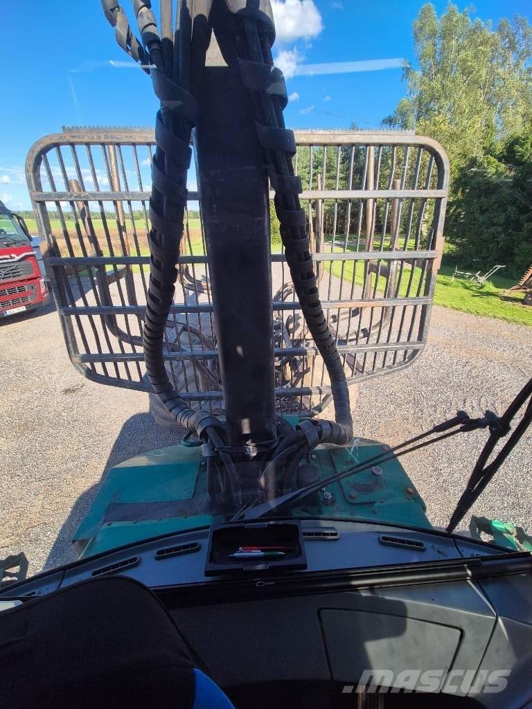 Timberjack 810D شاحنات