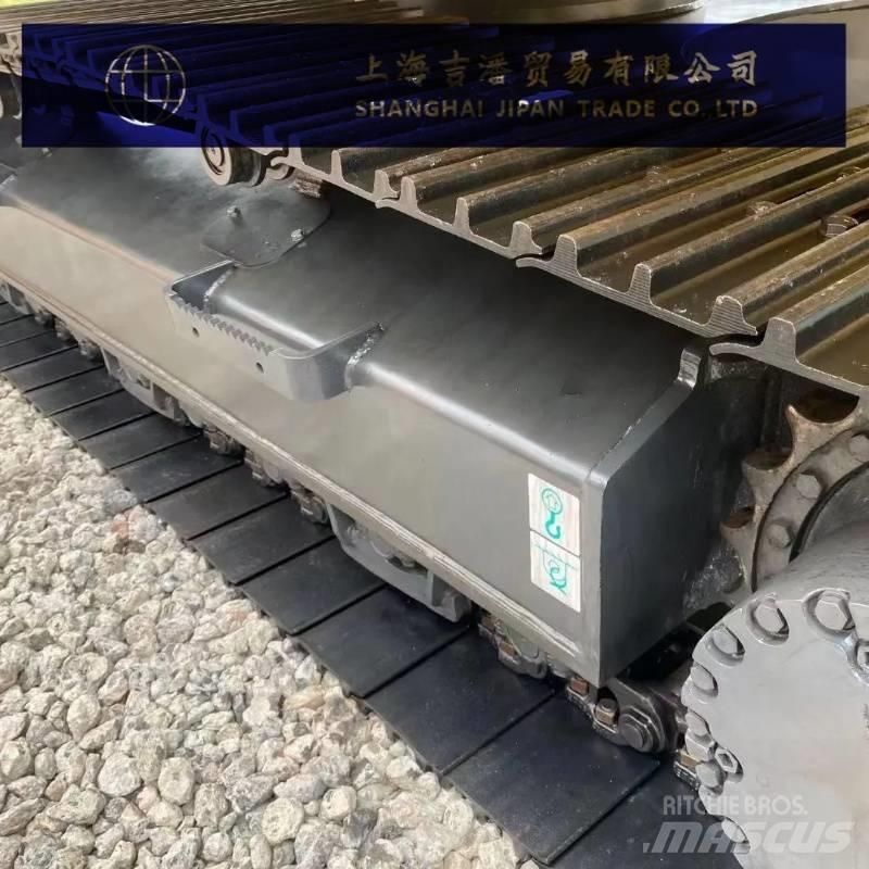 Komatsu PC 240 حفارات زحافة