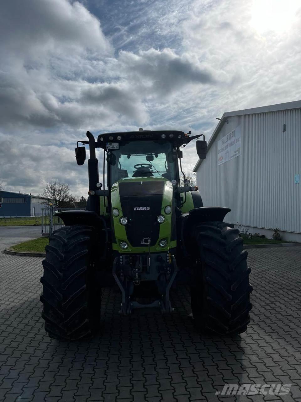 CLAAS Axion 940 الجرارات