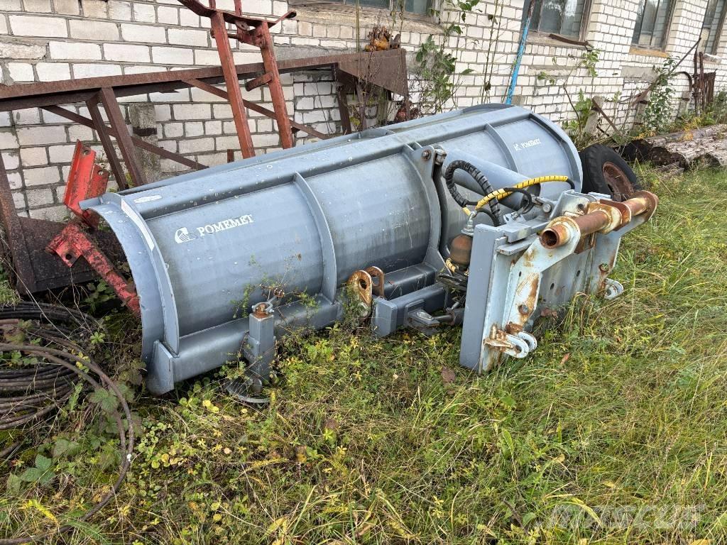 Manitou MLT 731 معدات مناولة لأغراض الزراعة