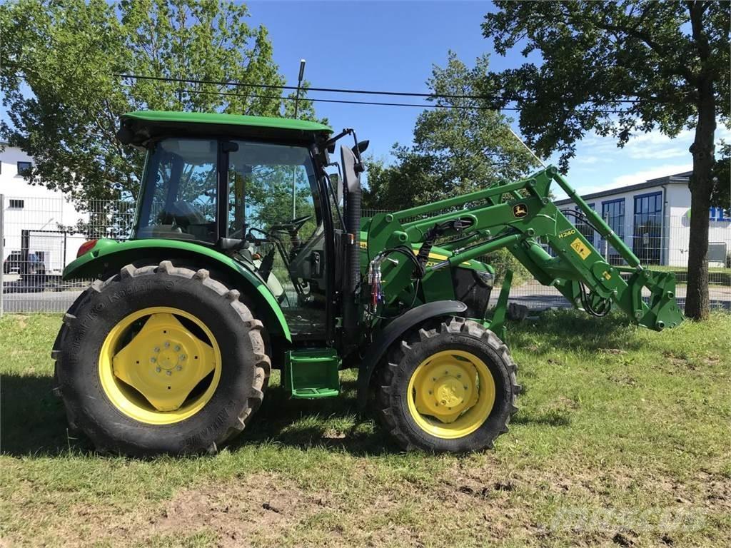 John Deere 5075E الجرارات