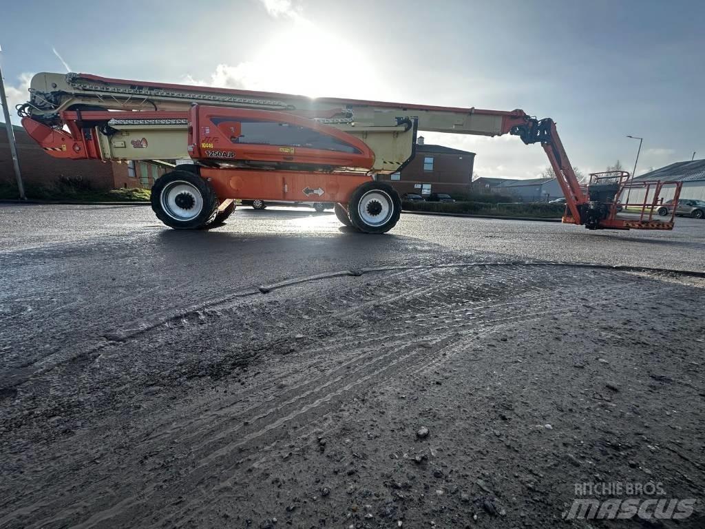 JLG 1250 AJP رافعات سلة مفصلية