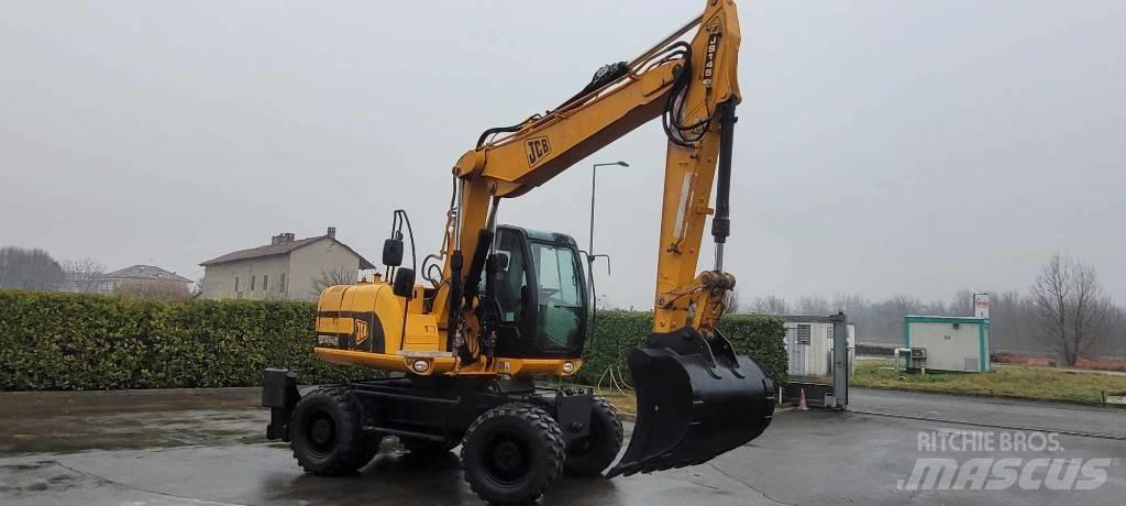 JCB JS 145 W حفارات بعجل