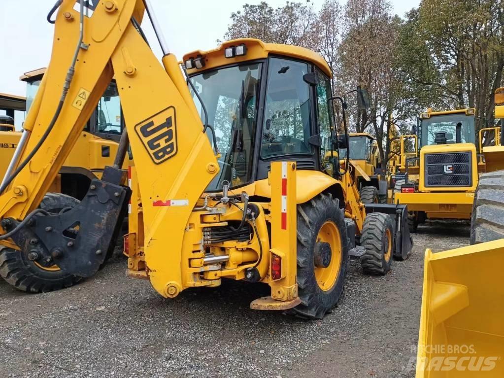 JCB 3 CX لوادر ذات جرافات عكسية