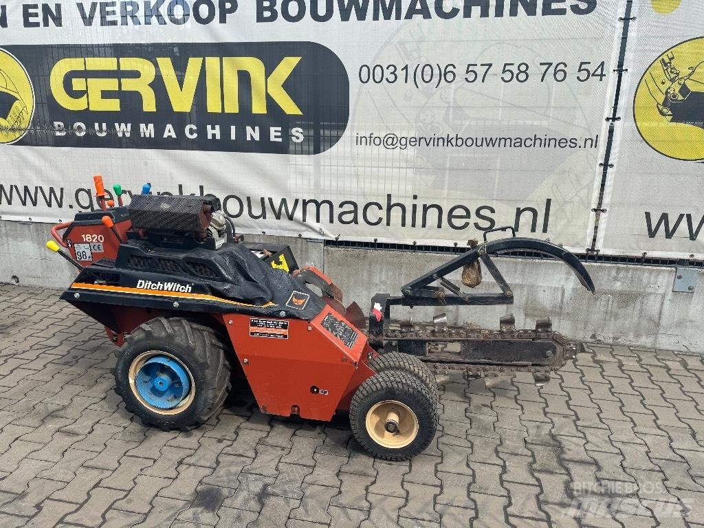 Ditch Witch 1820 ماكينات حفر خنادق