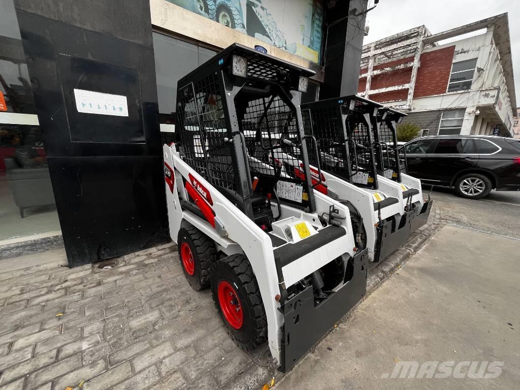 Bobcat S 70 لوادر انزلاقية التوجيه