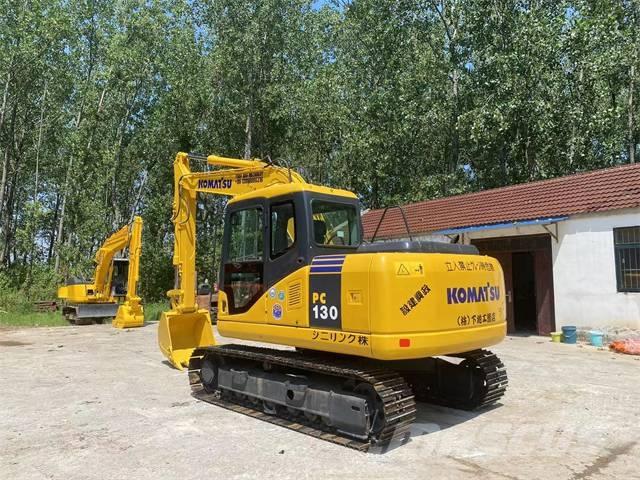 Komatsu PC130 حفارات زحافة