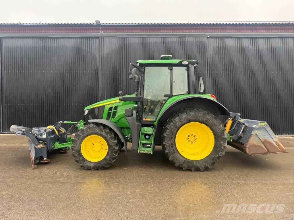 John Deere 6090 M الجرارات