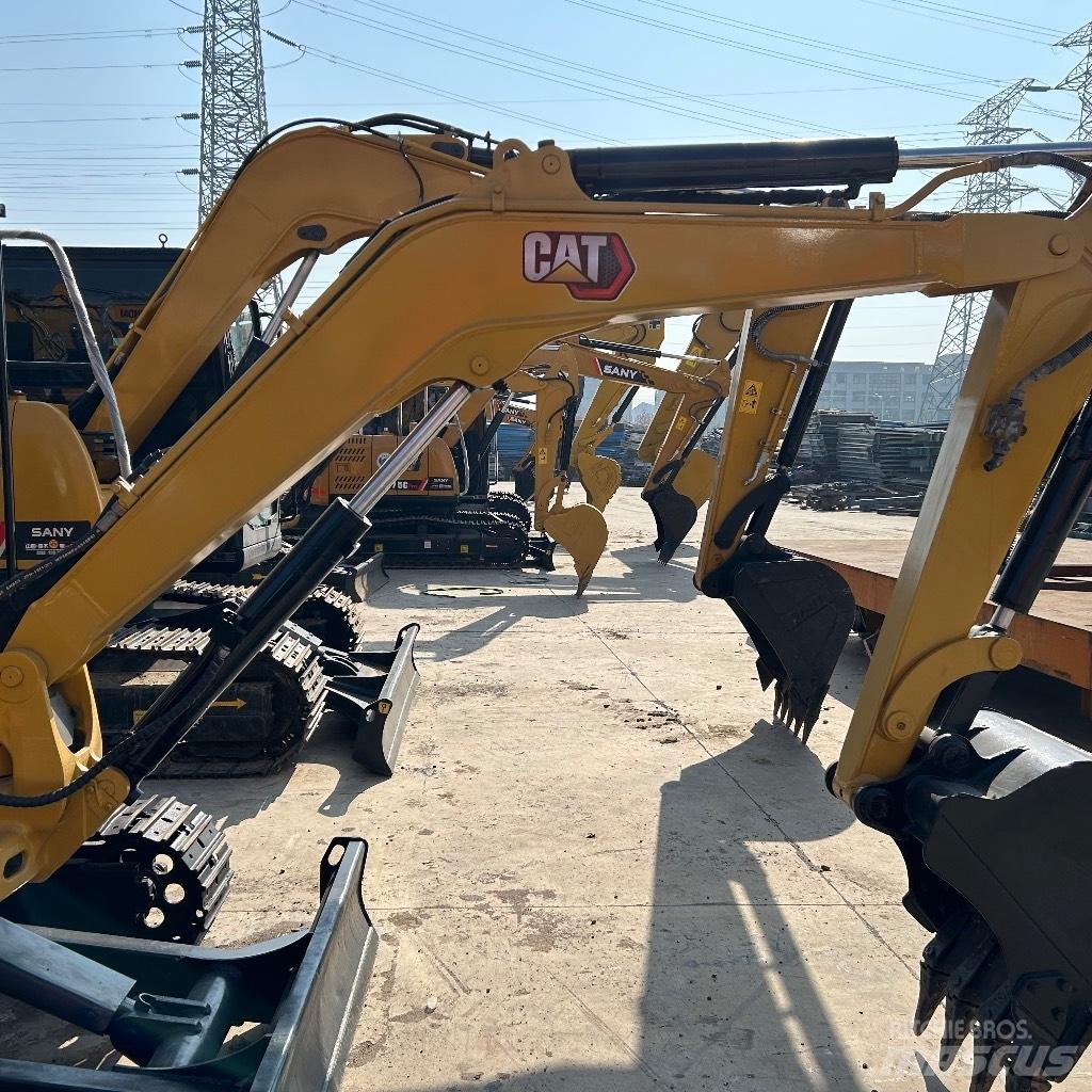 CAT 303.5 E حفارات صغيرة أقل من 7 طن (حفارات صغيرة)