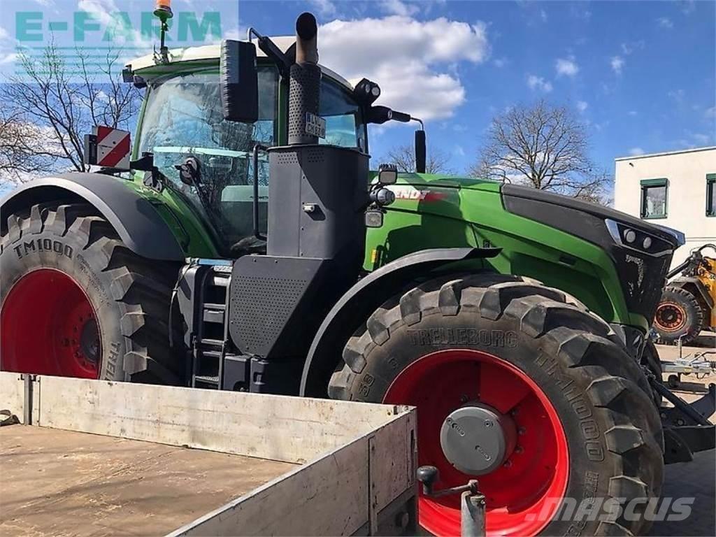Fendt 1050 الجرارات