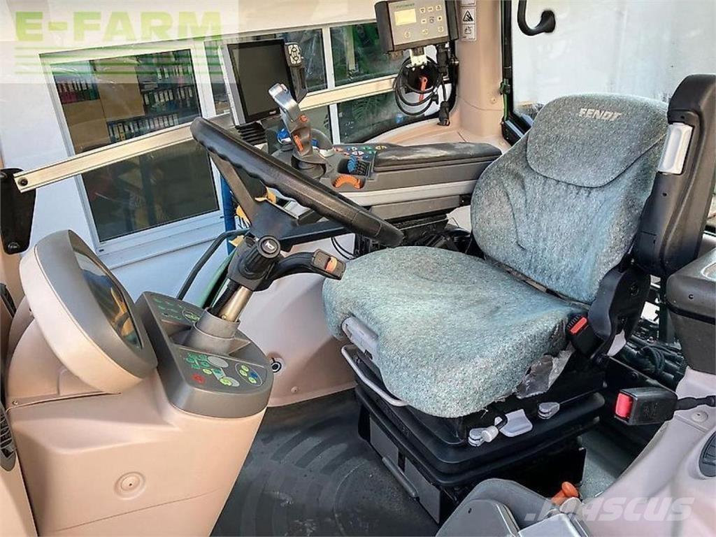 Fendt 927 vario الجرارات
