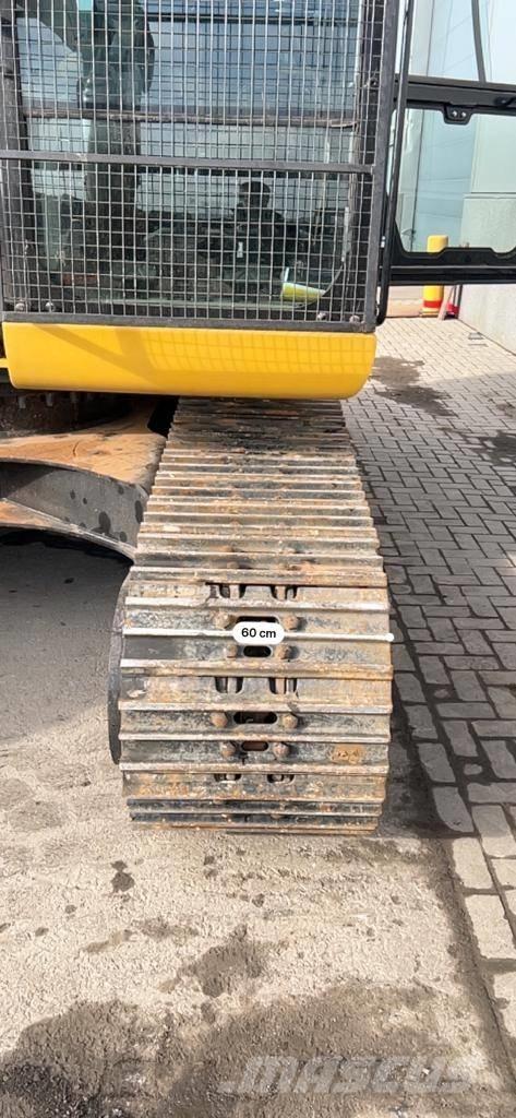 CAT 320 D3 GC حفارات زحافة