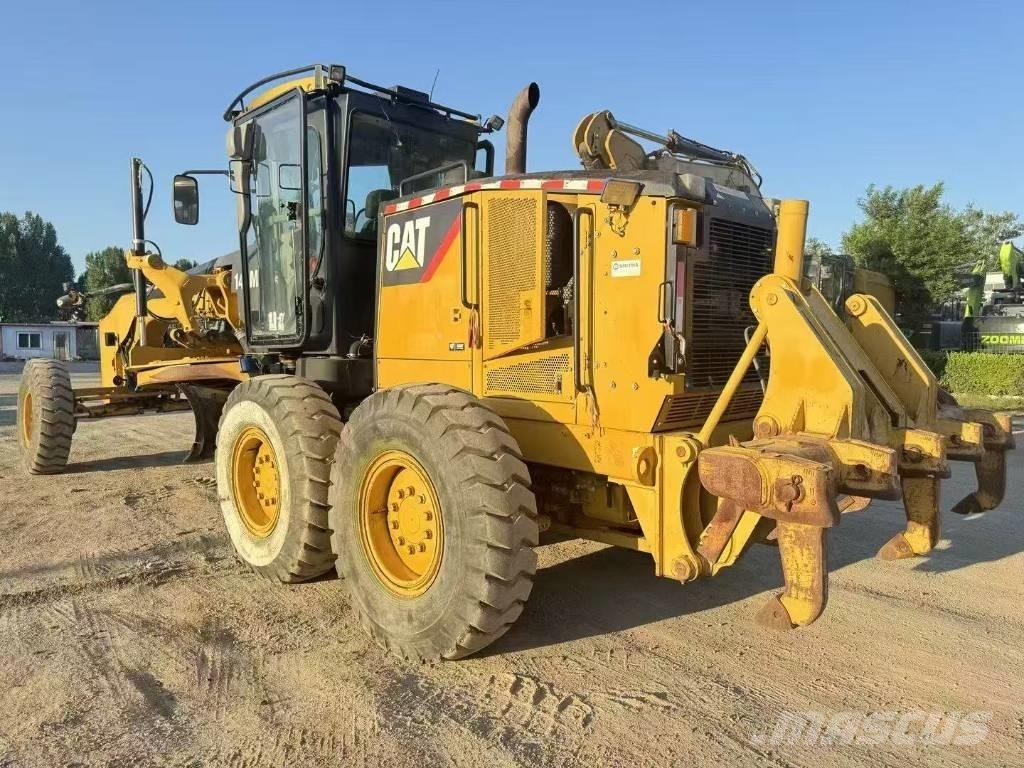 CAT 140 M معدات تمهيد الطرق