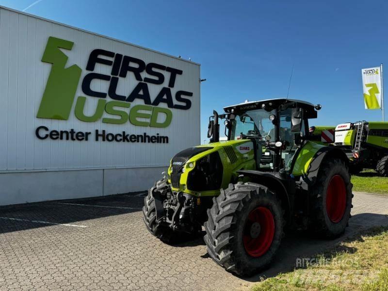 CLAAS AXION 870 الجرارات