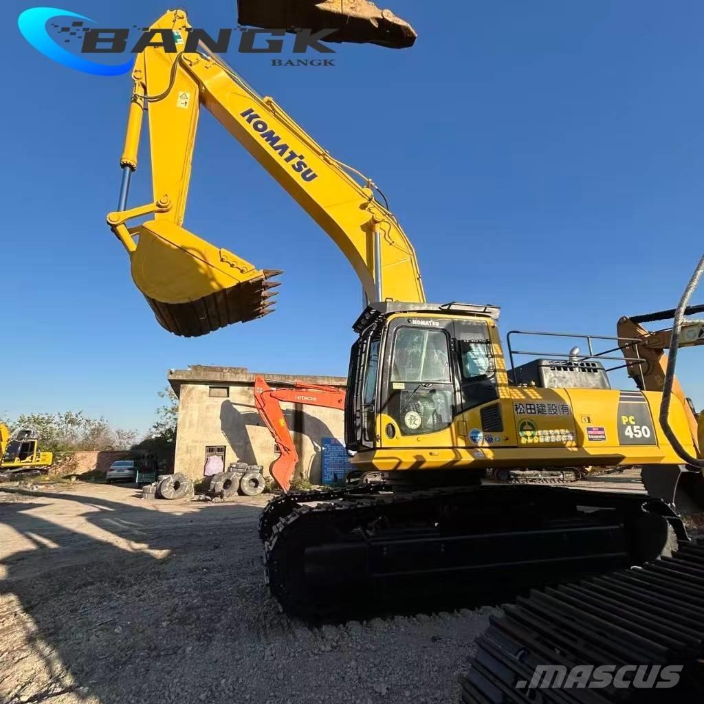 Komatsu pc450 حفارات زحافة