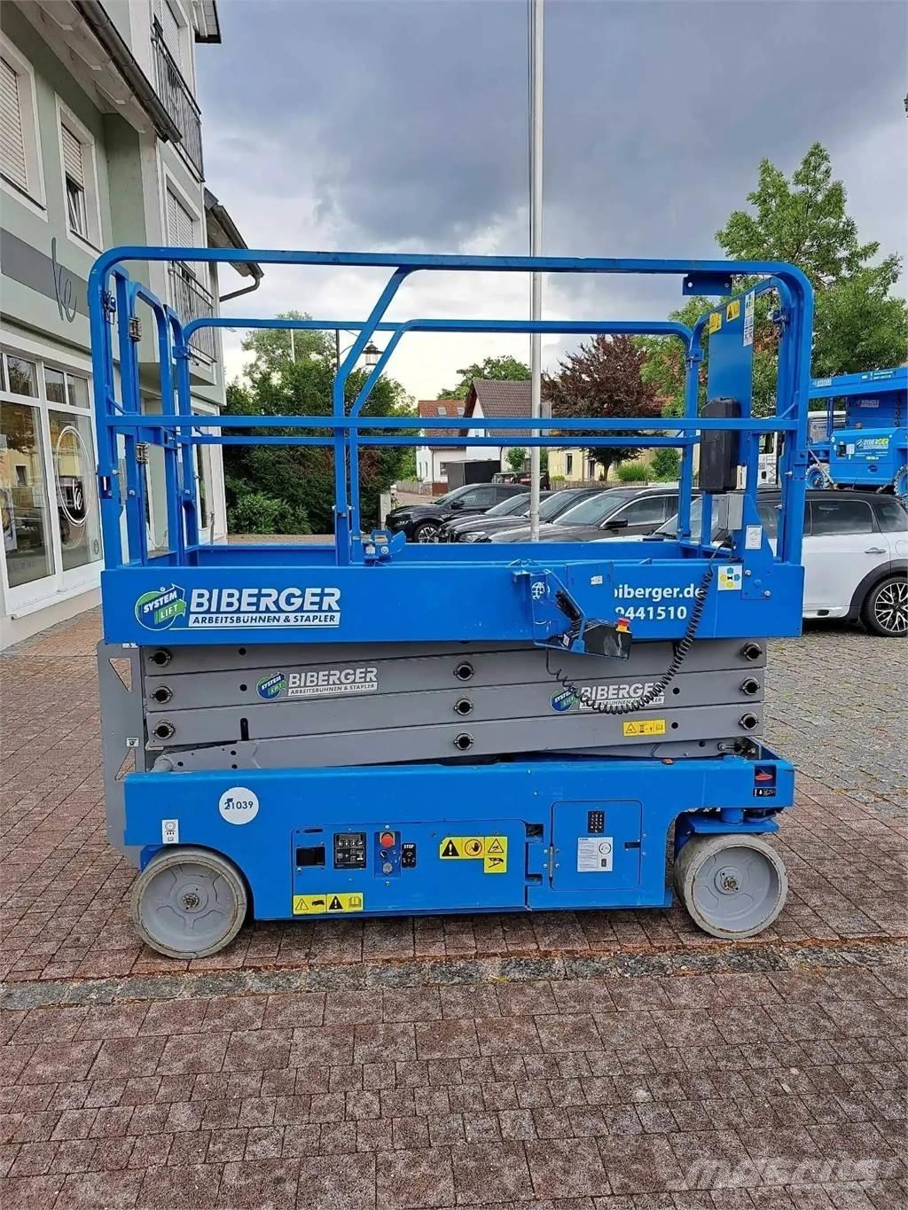 Genie GS 2646 رافعات مقصية الشكل