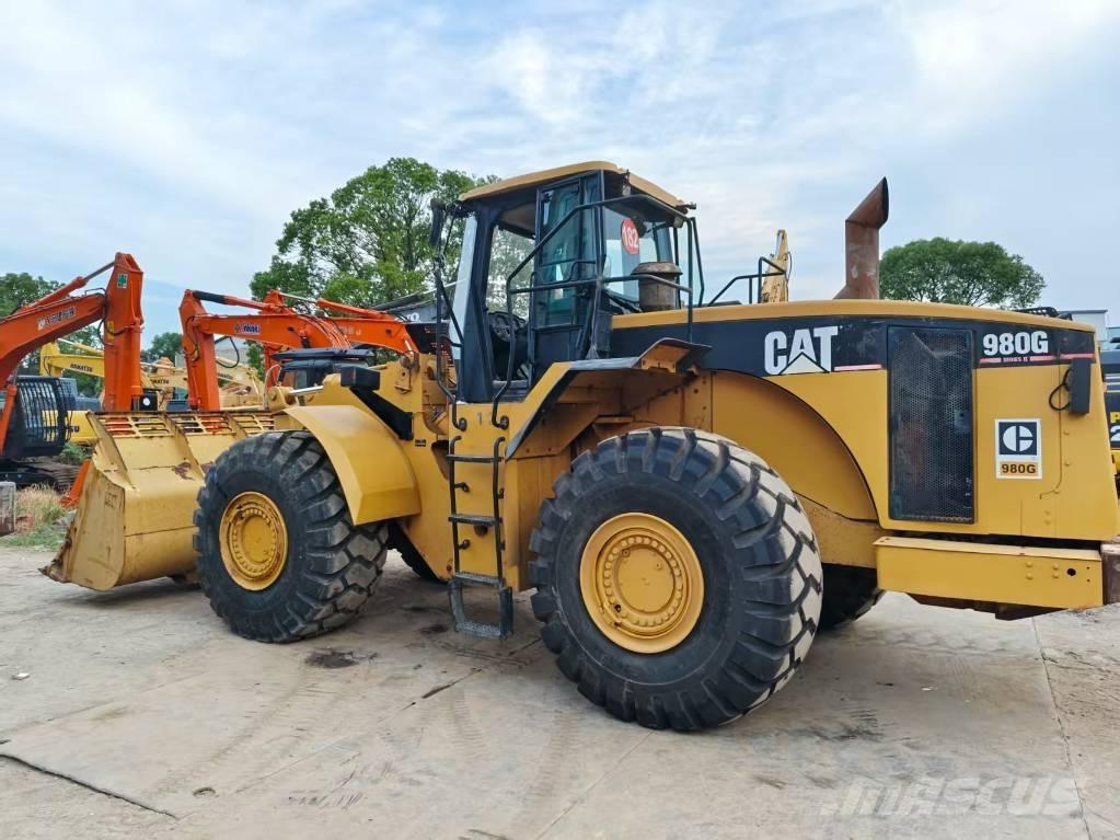 CAT 980 G لوادر بعجل