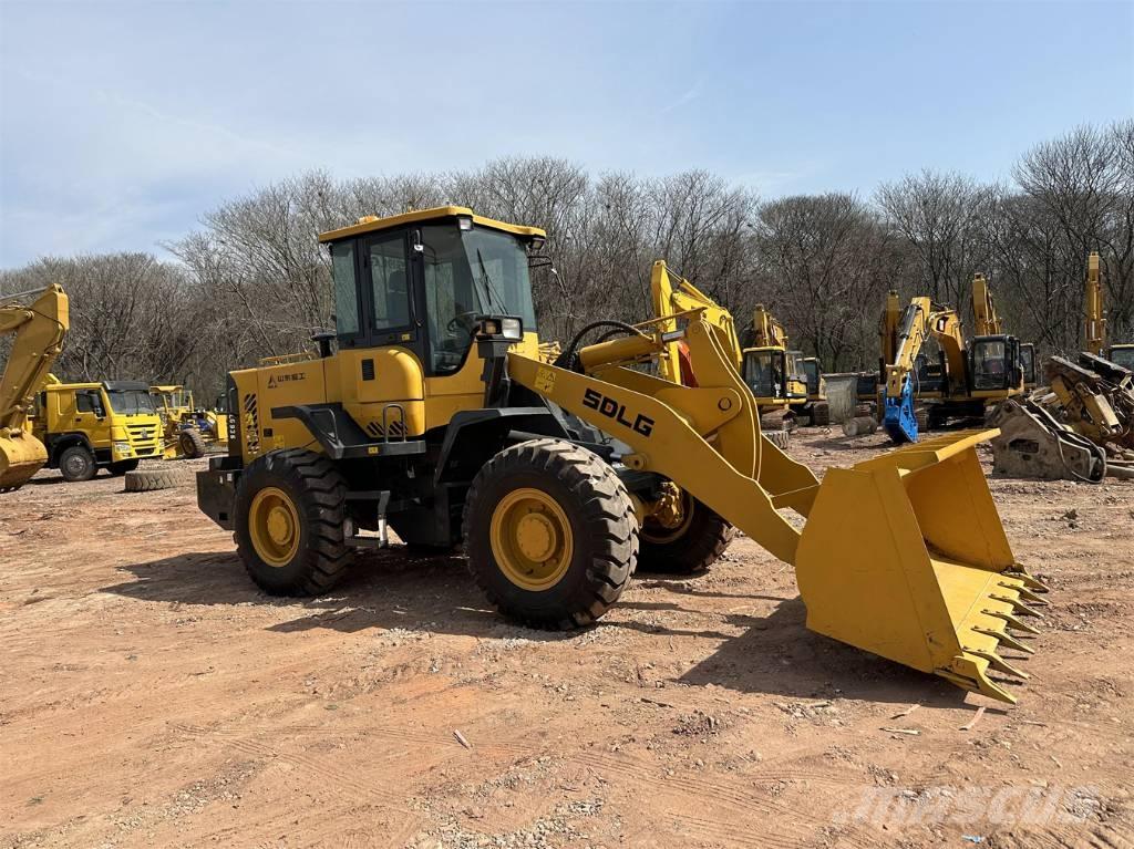 SDLG L 936 لوادر بعجل