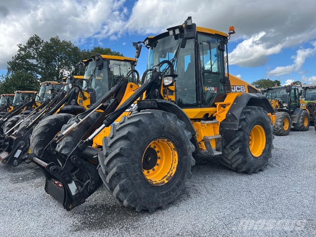 JCB 419s معدات مناولة لأغراض الزراعة