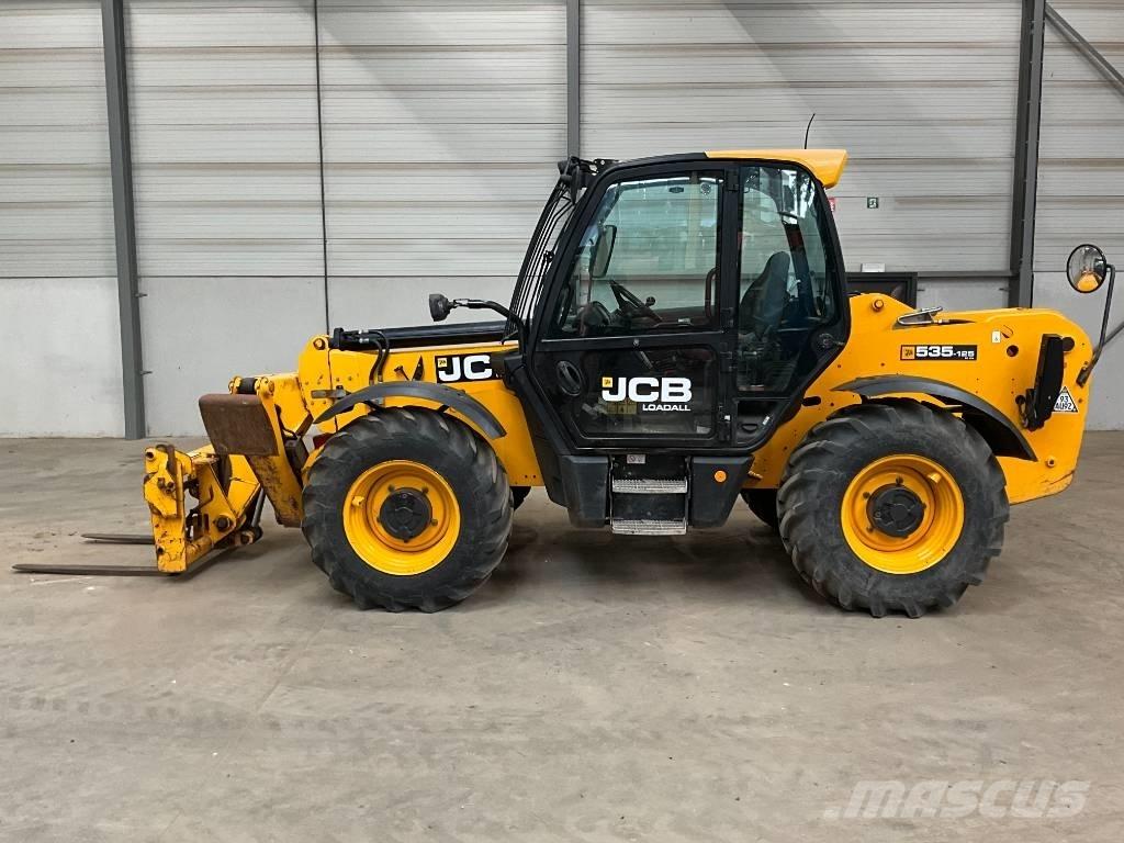 JCB 535-125 مناولات متداخلة